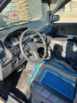 میتسوبیشی RVR